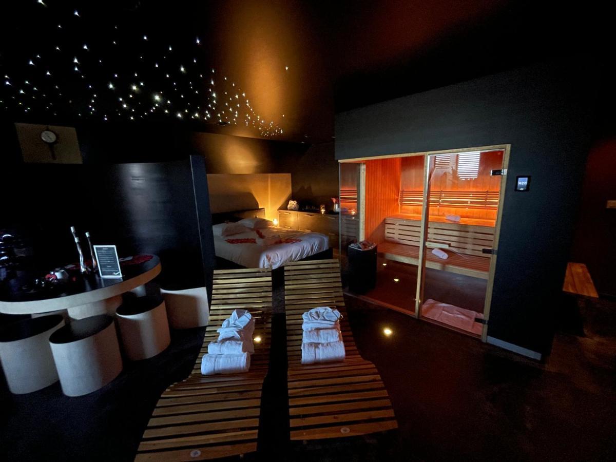 Octavie - Suite De Luxe A Tournai Avec Piscine Privee, Jacuzzi, Sauna Et Hammam 외부 사진