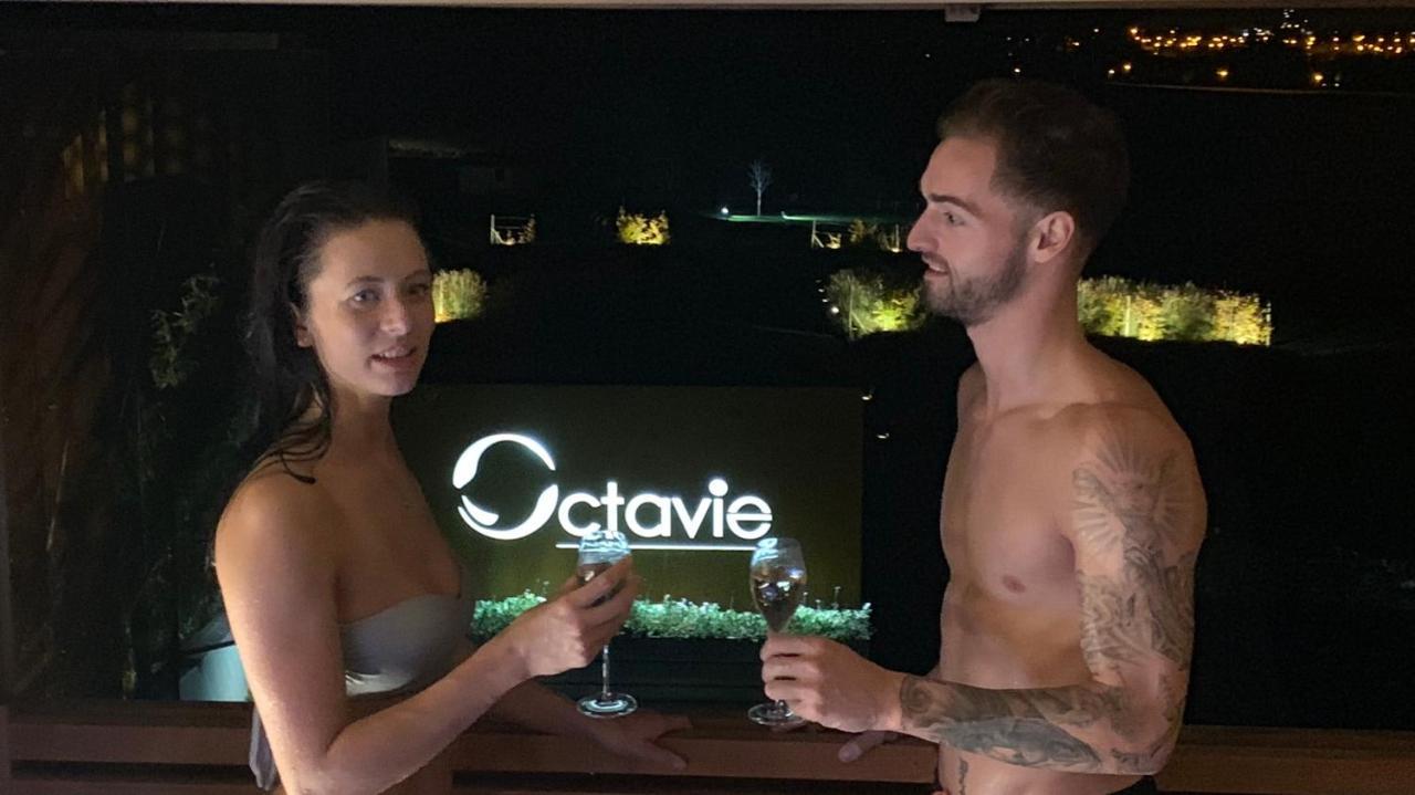 Octavie - Suite De Luxe A Tournai Avec Piscine Privee, Jacuzzi, Sauna Et Hammam 외부 사진